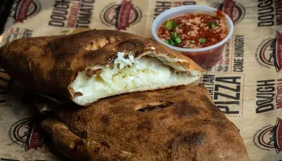 Basica Calzone