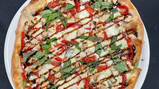 Chicken & Roasted Red Peppers Pizza