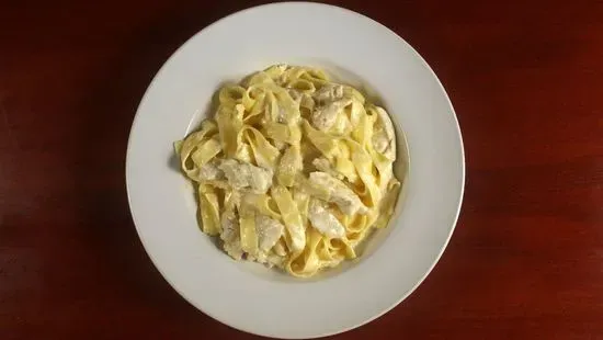 Fettuccine Alfredo