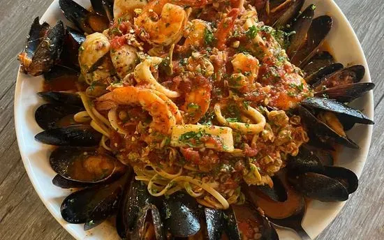 Seafood Combo Zuppa Pescatore