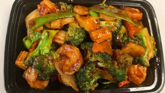 C32. Hunan Shrimp