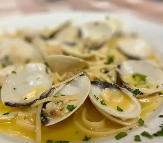 Linguine with Clams