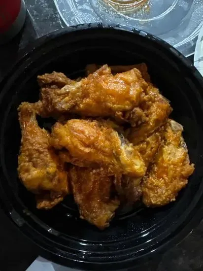  10 Buffalo Wings (8)
