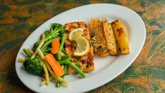 GRILLED SALMON FILET