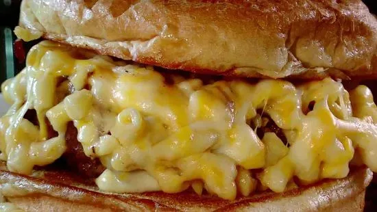 THE PROBLEM - Bacon Mac 'N' Cheese Burger