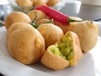 Aloo Bonda (3 Pcs)