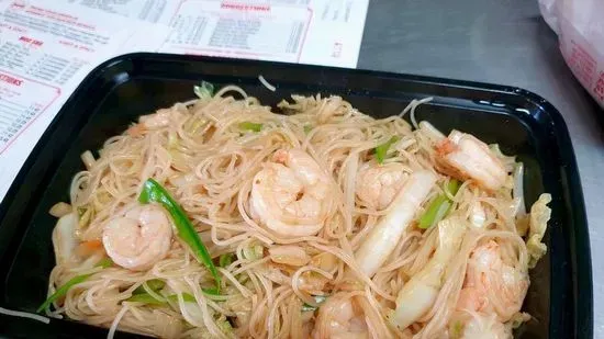 70. Shrimp Chow Mei Fun