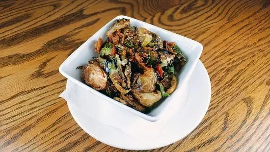 Crispy Brussels Sprouts w/Bacon & Balsamic Glaze