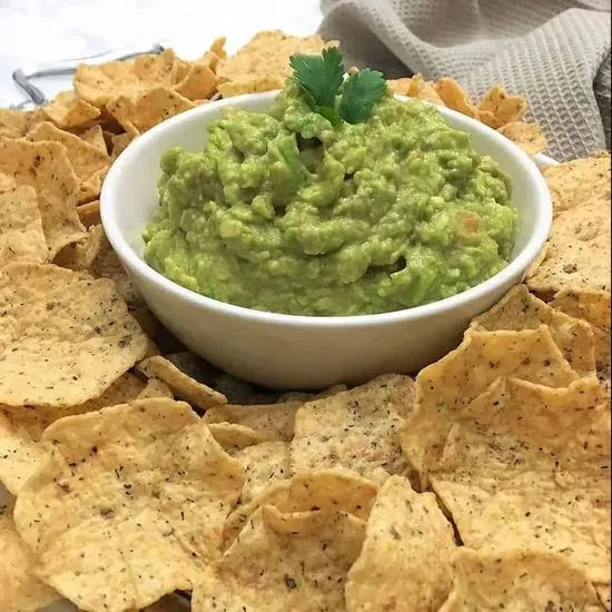 Guacachips- guacamole & chips (Family)