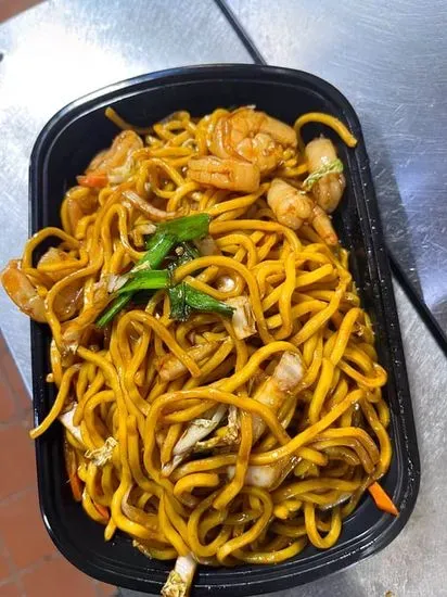 38. Shrimp Lo Mein / 蝦撈 麵