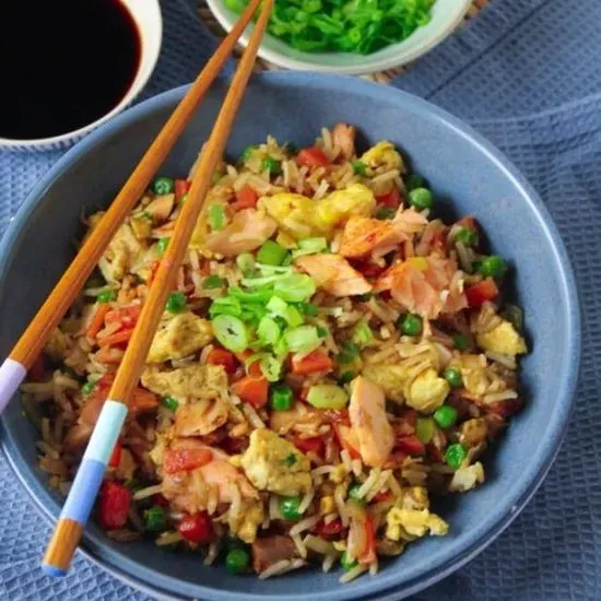 Smoked salmon fried rice