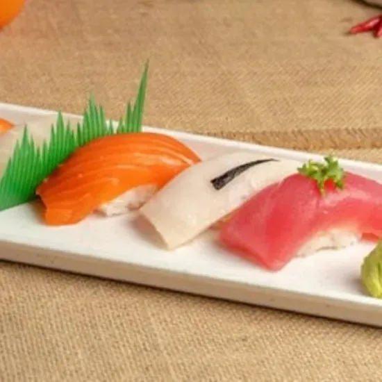 Sushi Sampler