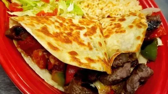 Quesadillas de Fajitas / Fajita Quesadillas