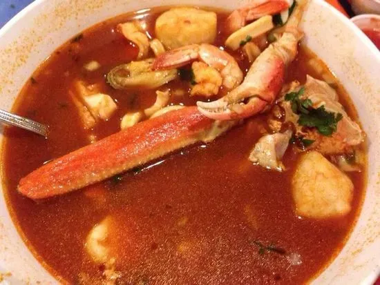 Sopa de Mariscos / Seafood Soup