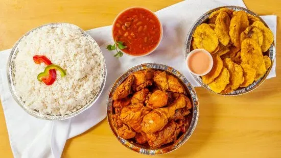 8. Pollo Guisado, Arroz, Habichuelas, Tostones, y Sodas 2-Litros