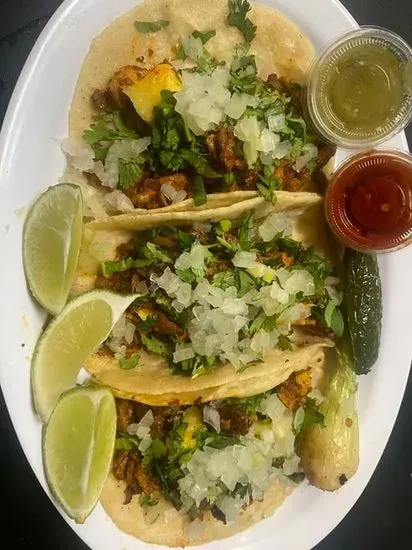 Carne Enchilada / Spicy Pork Tacos