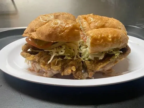 Milanesa de Pollo / Bread Chicken torta 