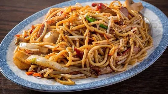 36. House Special Lo Mein