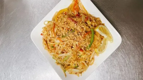 12. Chicken Pad Thai