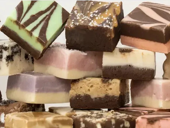 Valley Fudge and Candy - 1/2lb Fudge Box