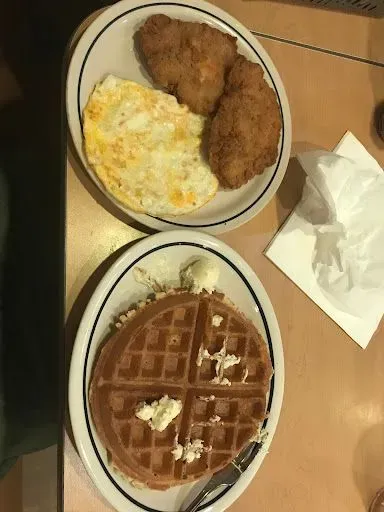 Chicken & Waffles