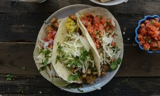 Clasico Tacos