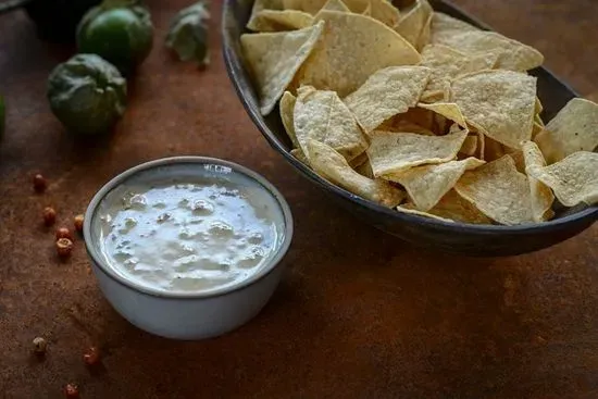 Chips & 8oz Original Queso