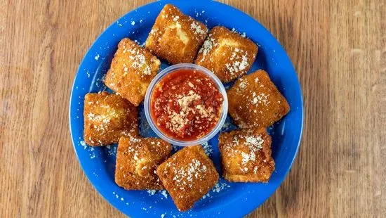 Fried Ravioli (8)