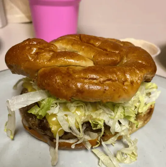 Pretzel Burger