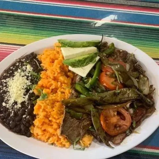 Bistec a la Mexicana / Mexican Style Steak