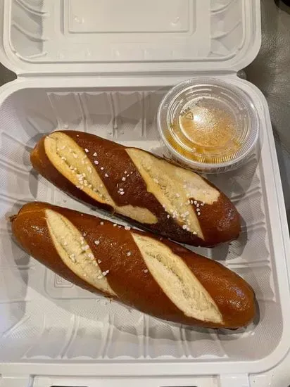 Pretzel Sticks with Housemade Beer Cheese