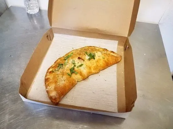 Medium Calzone 