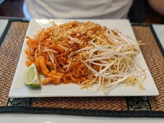 Saap Lao Thai Famous Pad Thai