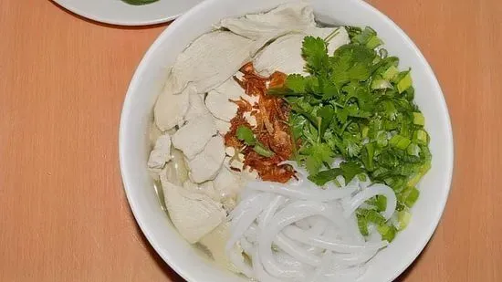 N20. Banh Canh Ga My