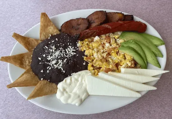 Desayuno Típico