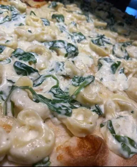 Tortellini & Spinach Alfredo Pizza