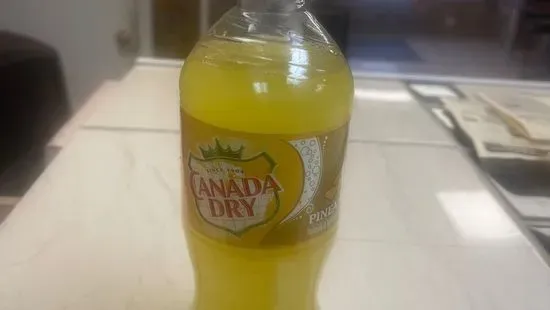 Canada Dry pineapple 