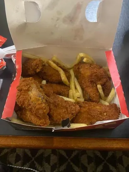 10 Pieces wing zings with fries 