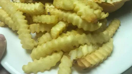 Basket of fries or wedges