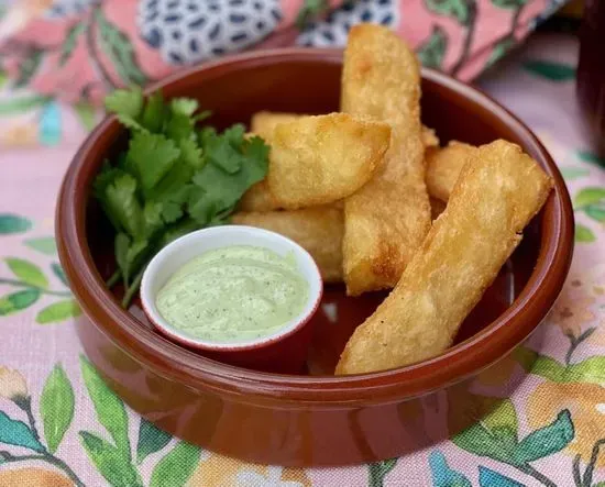 Yuca Fries * Yuca Frita