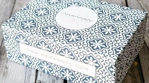 Maman Blue Gift Box