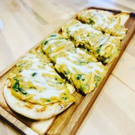 Flatbread de Aji de Gallina