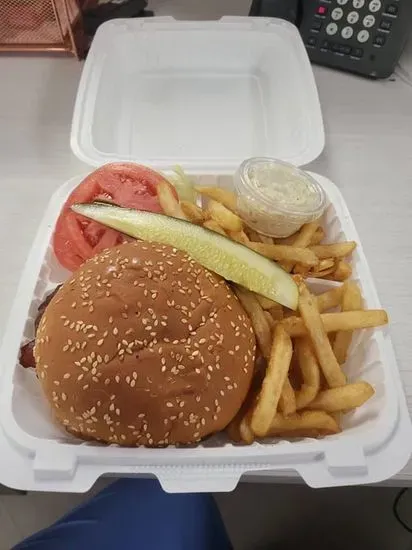 Deluxe Cheeseburger