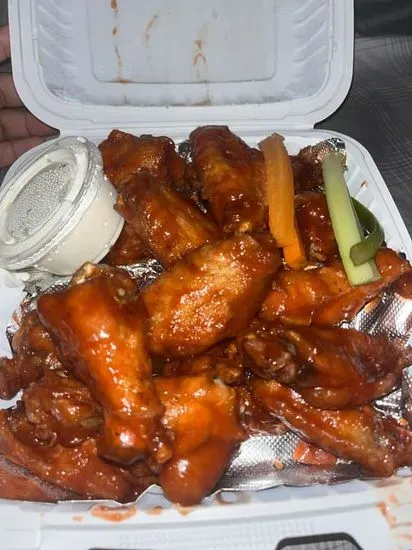 16 Piece Buffalo Wings