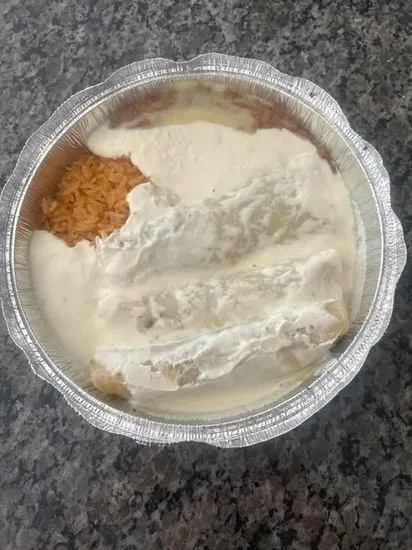 Enchiladas con Crema