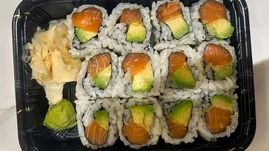 R14. Salmon Avocado Roll