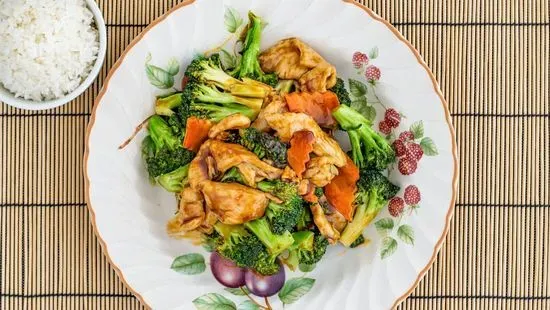 Steamed Chicken with Broccoli