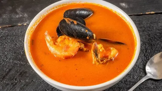 128. Sopa de Mariscos