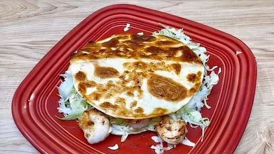 Camarones Quesadilla