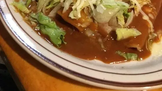 Enchiladas De Mole